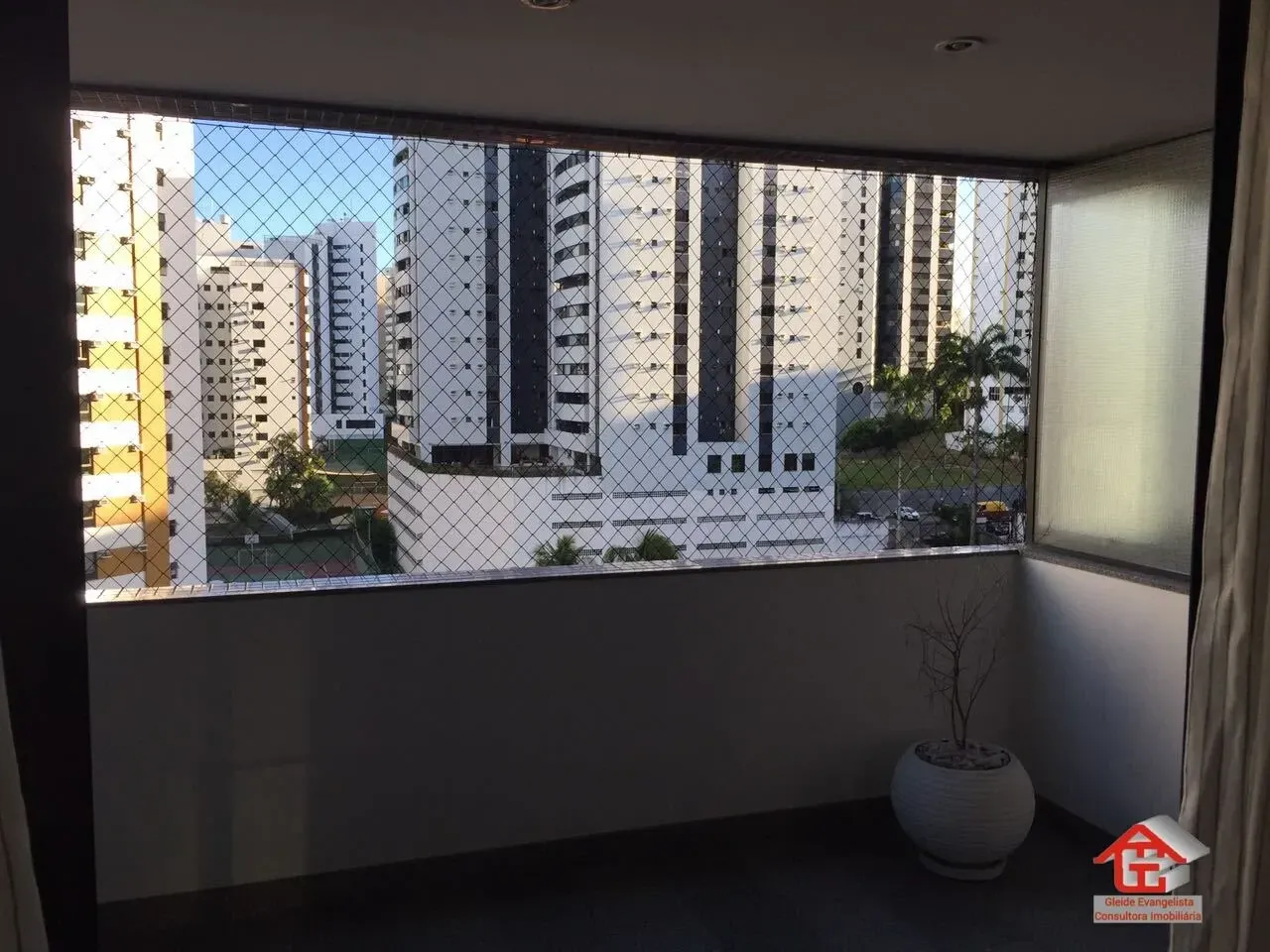 Imagem Apartamento com 4 Quartos à Venda, 220 m² em Pituba - Salvador