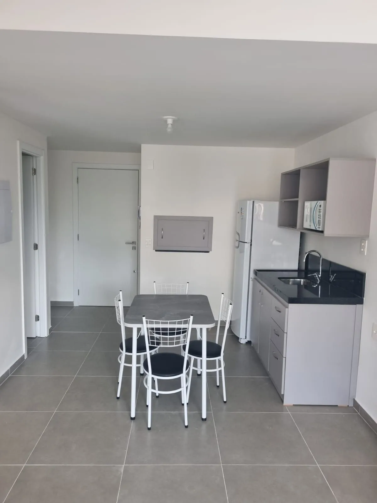 Imagem MÁFFER IMÓVEIS ALUGA - APARTAMENTO NOVO 1 DORMITÓRIO SEMI MOBILIADO C/ GARAGEM Rua José do Patrocínio, 527 - Cidade Baixa | Porto Alegre/RS ️ Empreendimento Melnick GO Próximo à UFRGS