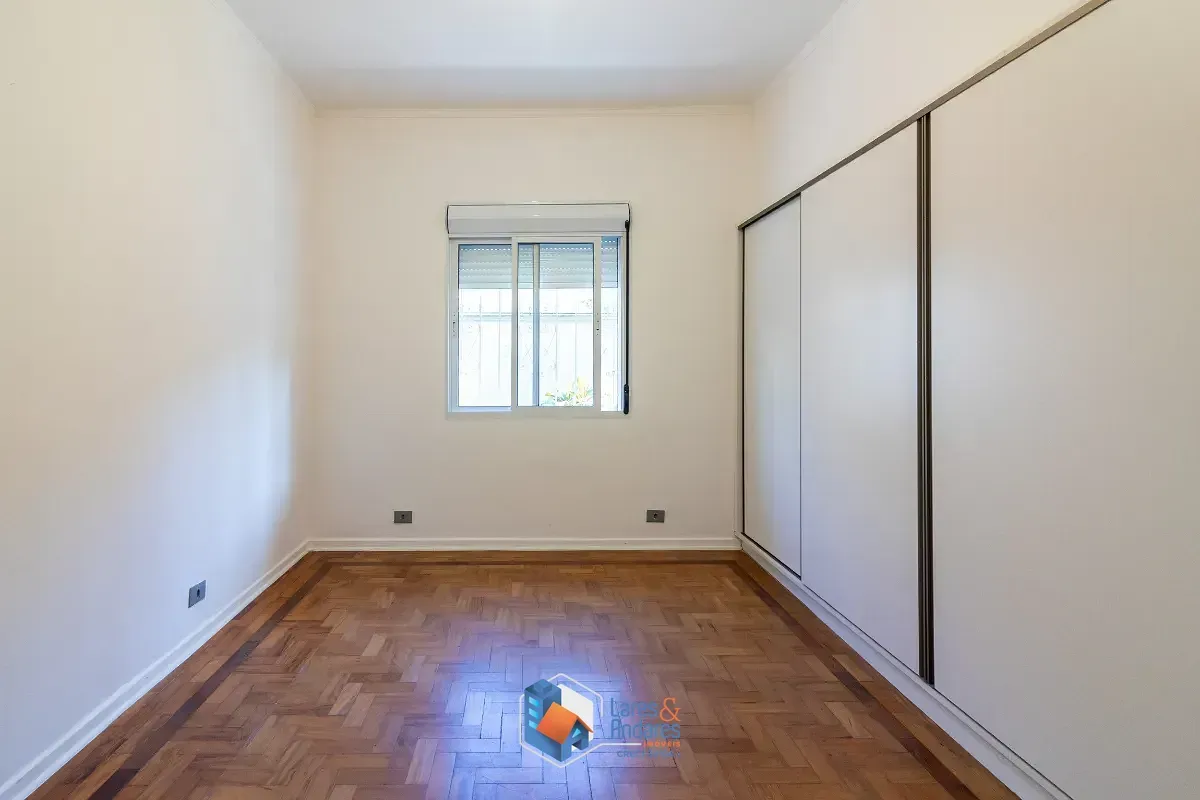 Imagem Casa para venda em Campo Belo com 4 quartos, sendo 3 suítes, 280m²