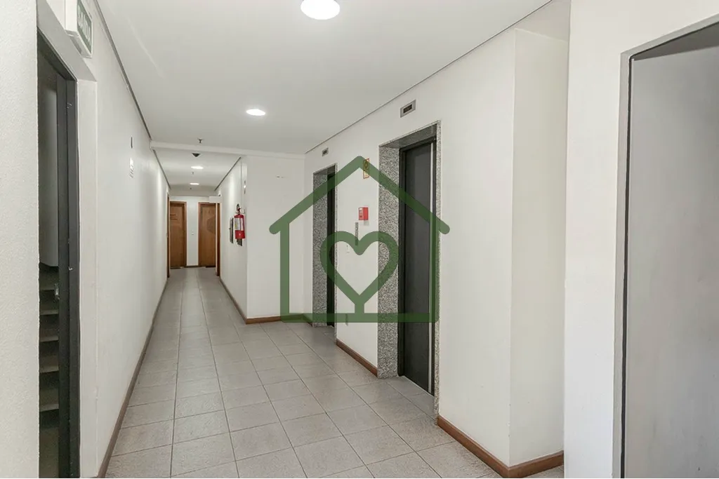 Imagem Se você busca um espaço ideal para o seu negócio, esta sala comercial é a escolha perfeita! 
Loc...