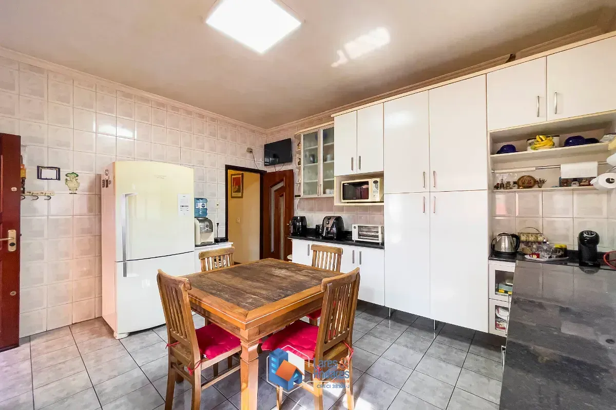 Imagem Sobrado para venda em Jardim Umuarama com 3 quartos, sendo 3 suítes, 187m²