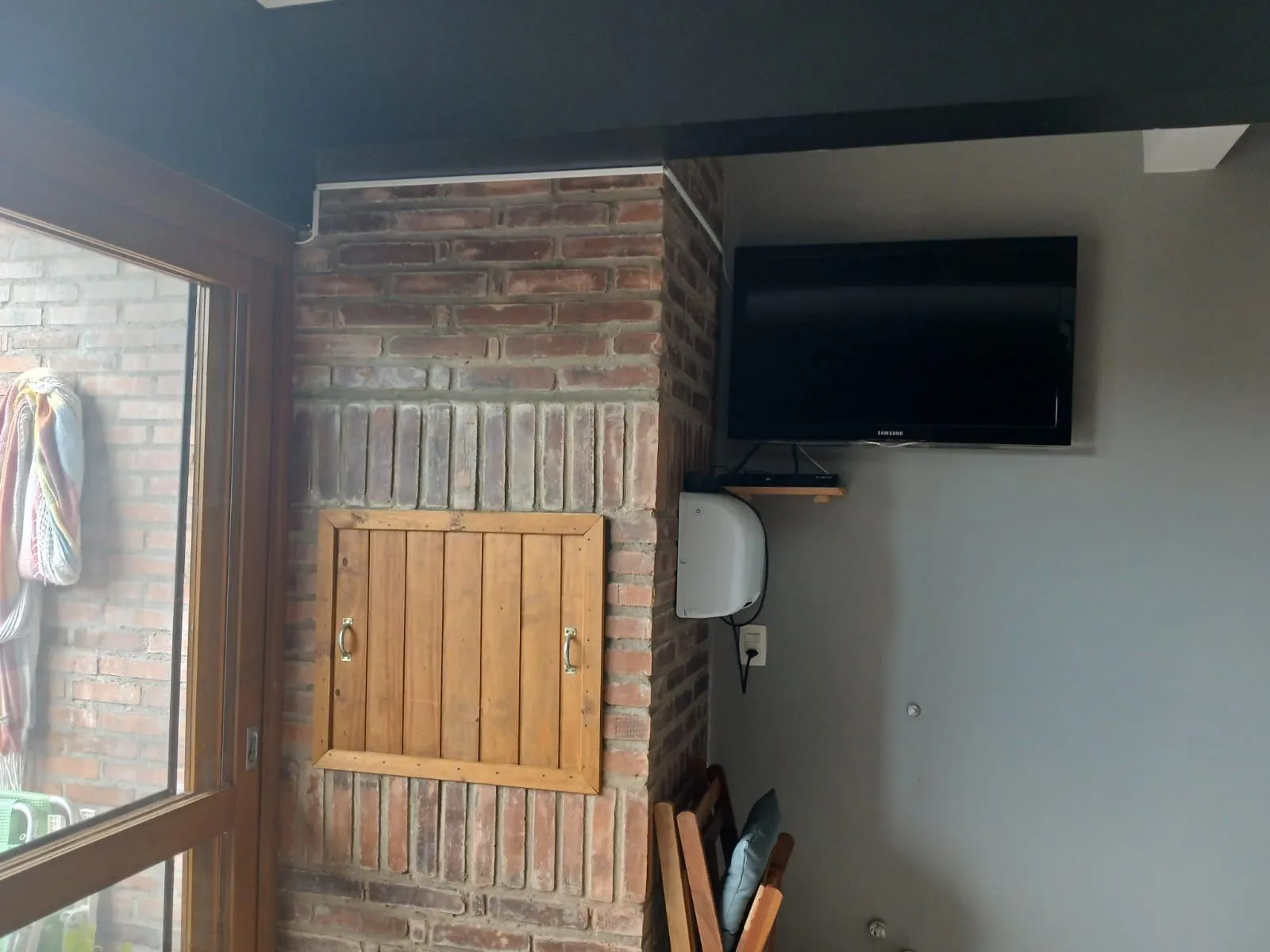 Imagem Casa a venda com piscina de 3 dormitórios em porto alegre
