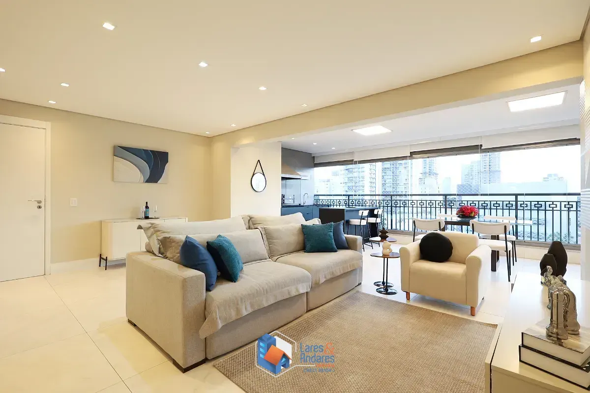 Imagem Apartamento para venda em Chácara Santo Antônio com 3 quartos, sendo 3 suítes, 137m²