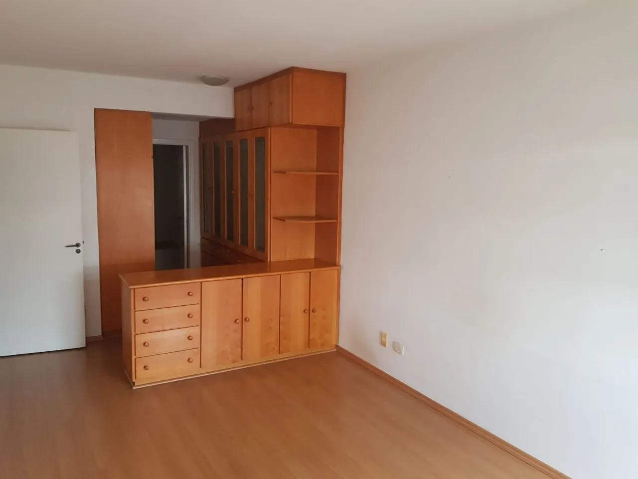 Imagem Apartamento com 3 dormitórios Edifício Arpoador no Centro de Sorocaba/SP
