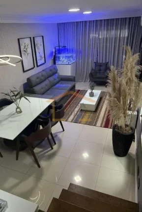 Imagem Sobrado de alto padrão com 2 dormitórios, sendo 1 suíte, 3 banheiros, área útil de 157 m² e 2 ...
