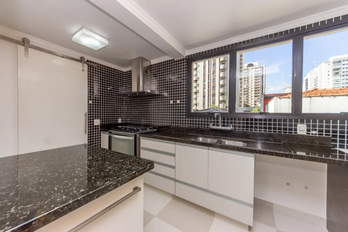 Imagem Apartamento para venda e locação em Indianópolis com 4 quartos, sendo 4 suítes, 198m2