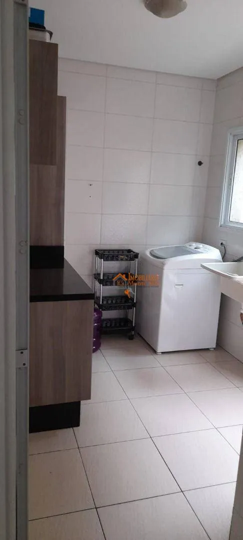 Imagem Sobrado com 3 dormitórios à venda, 316 m² por R$ 1.170.000,00 - Jardim Vila Galvão - Guarulhos/SP