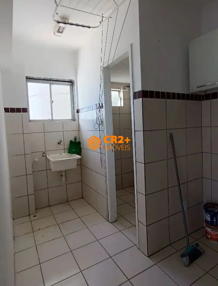 Imagem Vendo apartamento em Boa Viagem com 2 quartos e uma suíte.