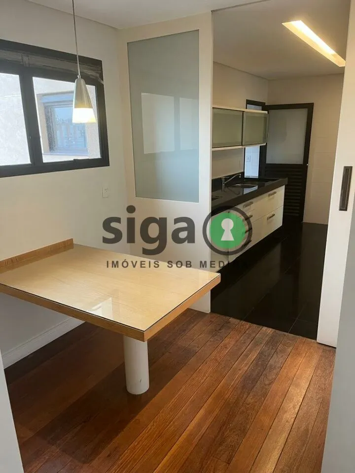 Imagem APARTAMENTO Á VENDA NO PANAMBY COM TRÊS SUÍTES POR 2.250.000, RUA ITAPAIUNA!