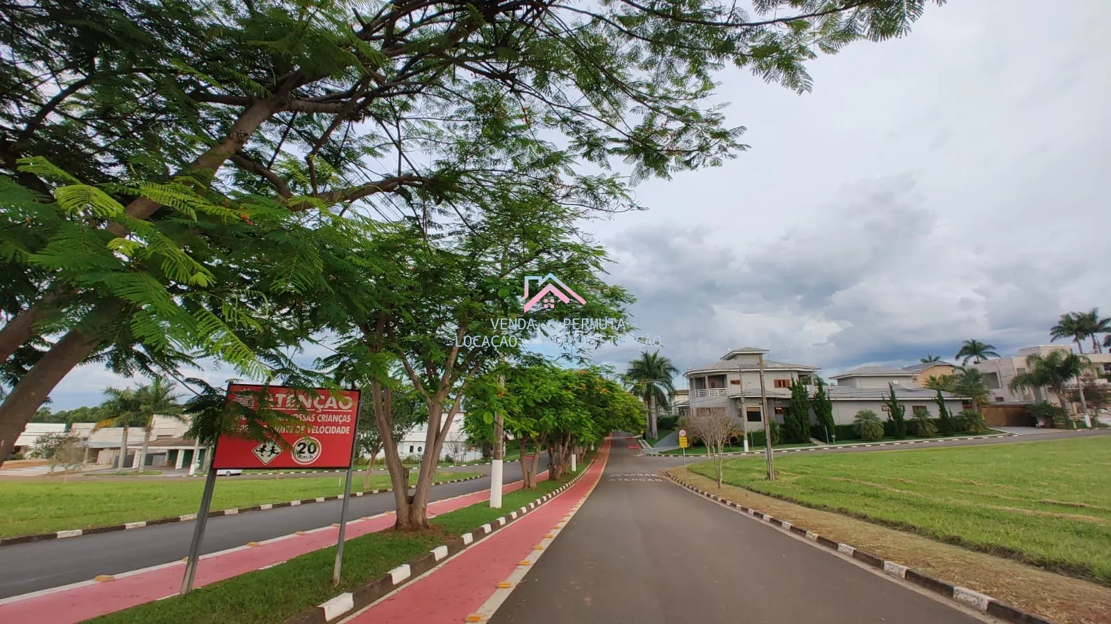 Imagem Terreno à venda Residencial dos Lagos área terreno 850 m2 - excelente localização empreendimento - I
