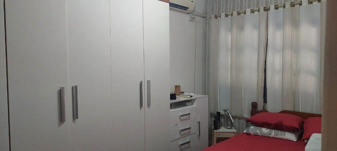 Imagem CASA COM EXTENSO PÁTIO NO CAMAQUÃ