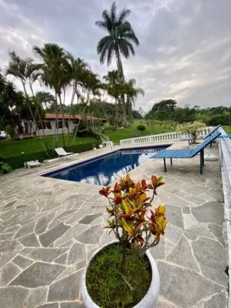 Imagem Chácara com 3 dormitórios, 24 m² - venda por R$ 1.980.000,00 ou aluguel por R$ 10.000,00/mês - Porteira Preta - Mogi das Cruzes/SP