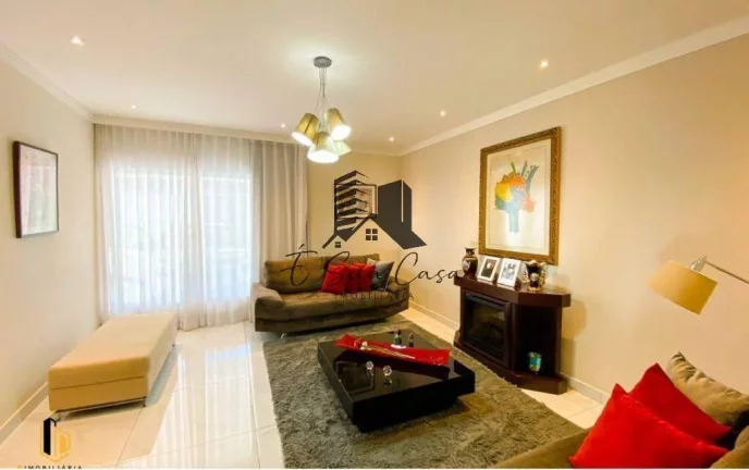 Imagem Casa de 4 Quartos, Bairro Trevo