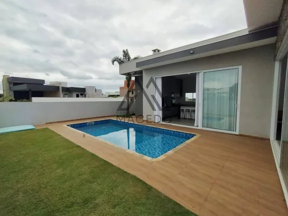 Imagem Encantadora casa térrea no Ninho Verde II - Aceita Financiamento