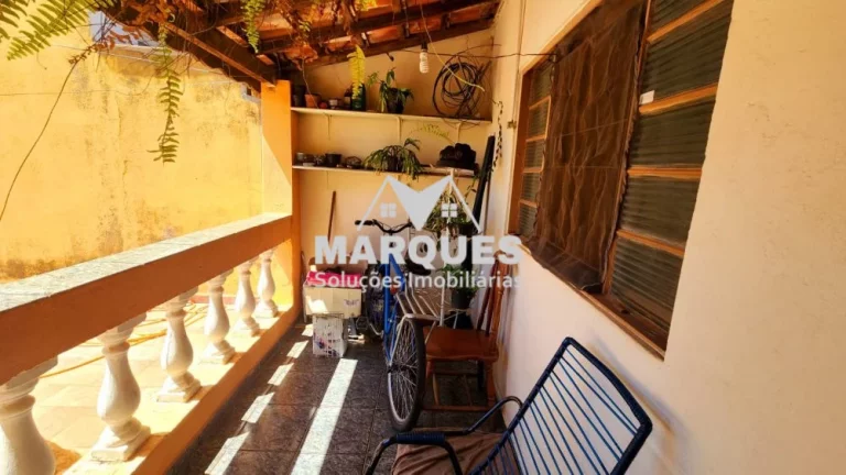 Imagem 2 Casas no Jardim Amanda II, Oportunidade Imperdível!