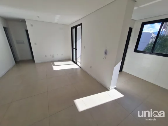 Foto do imóvel Apartamento 02 dormitórios com suíte e garagem para venda em camobi no ed Helen