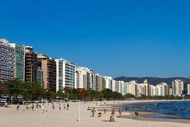 Imagem Casa com 7 Quartos à Venda, 300 m² em Fátima - Niterói