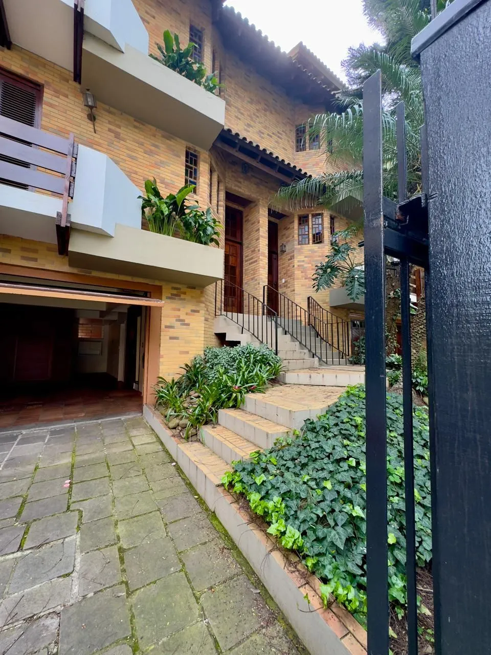 Imagem Rua Passo da Pátria, com acesso também pela Rua Jaraguá