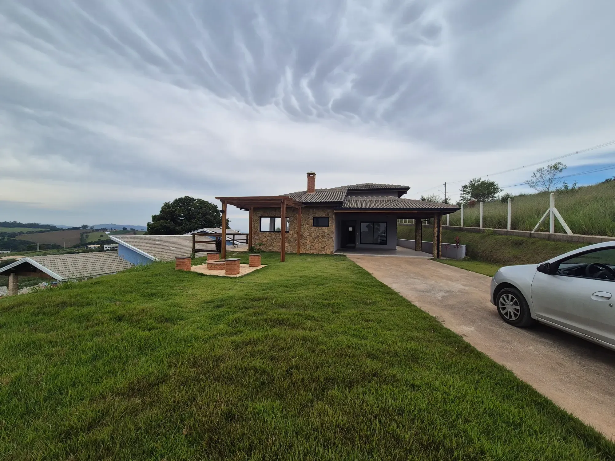 Imagem Chácara com 3 Quartos à Venda, 196,82 m² em Loteamento Residencial Vento Forte - Pinhalzinho
