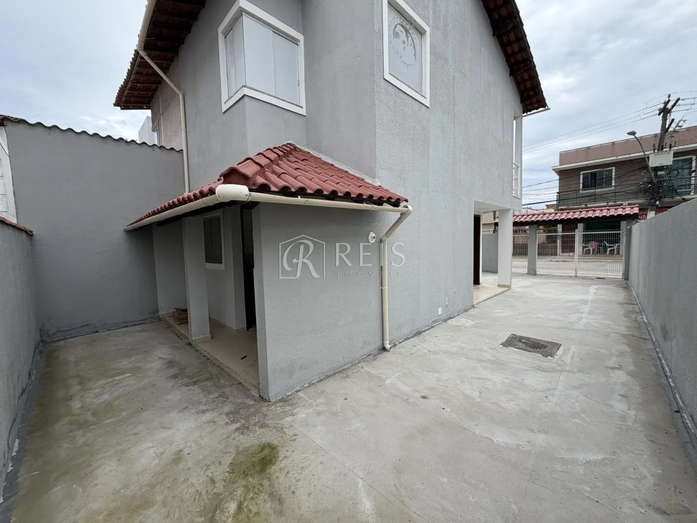 Imagem Casa para Venda em Rio das Ostras, Chácara Mariléa, 2 dormitórios, 2 banheiros, 2 vagas