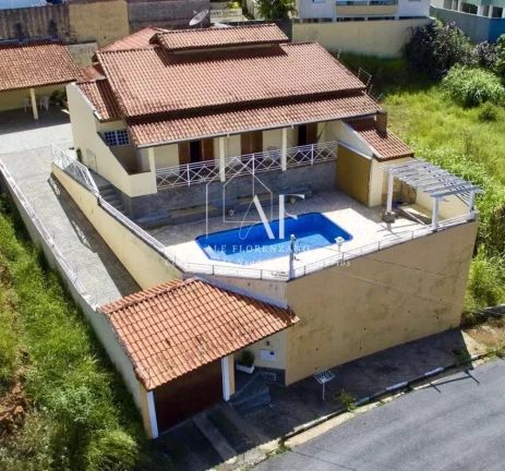 Foto do imóvel Casa com 4 dormitorios - Braganca Paulista em Rua Emílio Baisi