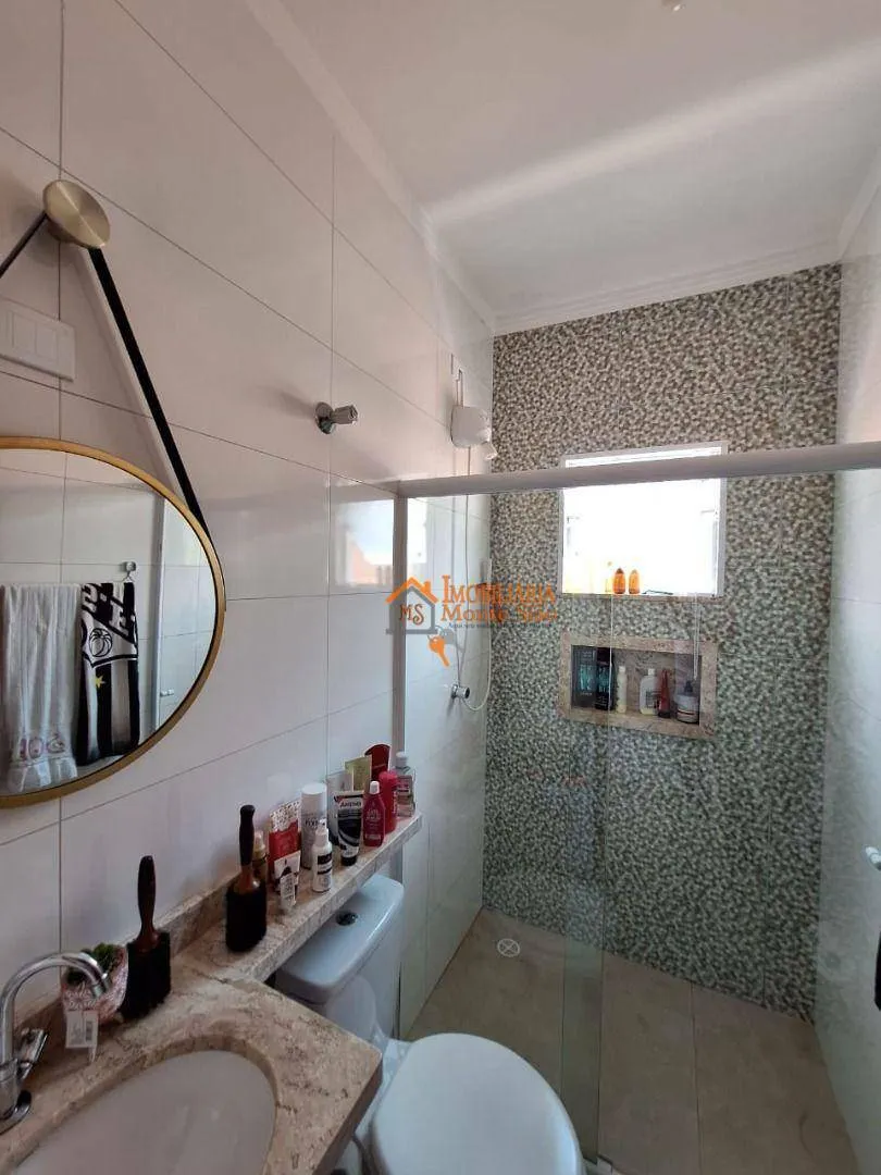 Imagem Sobrado com 3 dormitórios à venda por R$ 900.000,00 - Center Ville - Arujá/SP