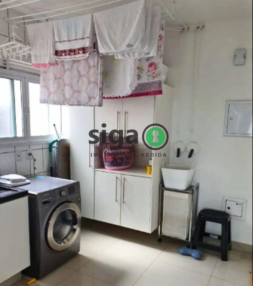 Imagem Apartamento á venda na Vila Andrade, com 130m, 3 suítes e 2 vagas.