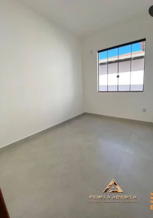 Imagem Casa Triplex 03 quartos sendo 01 suíte- Iguaçu - Ipatinga- cód 933