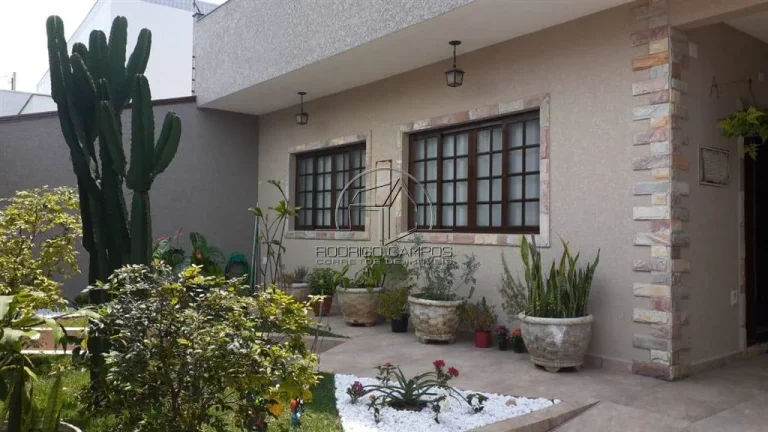 Imagem Espaçosa Casa Sobrado 5 Quartos Centro Peruíbe SP à Venda
