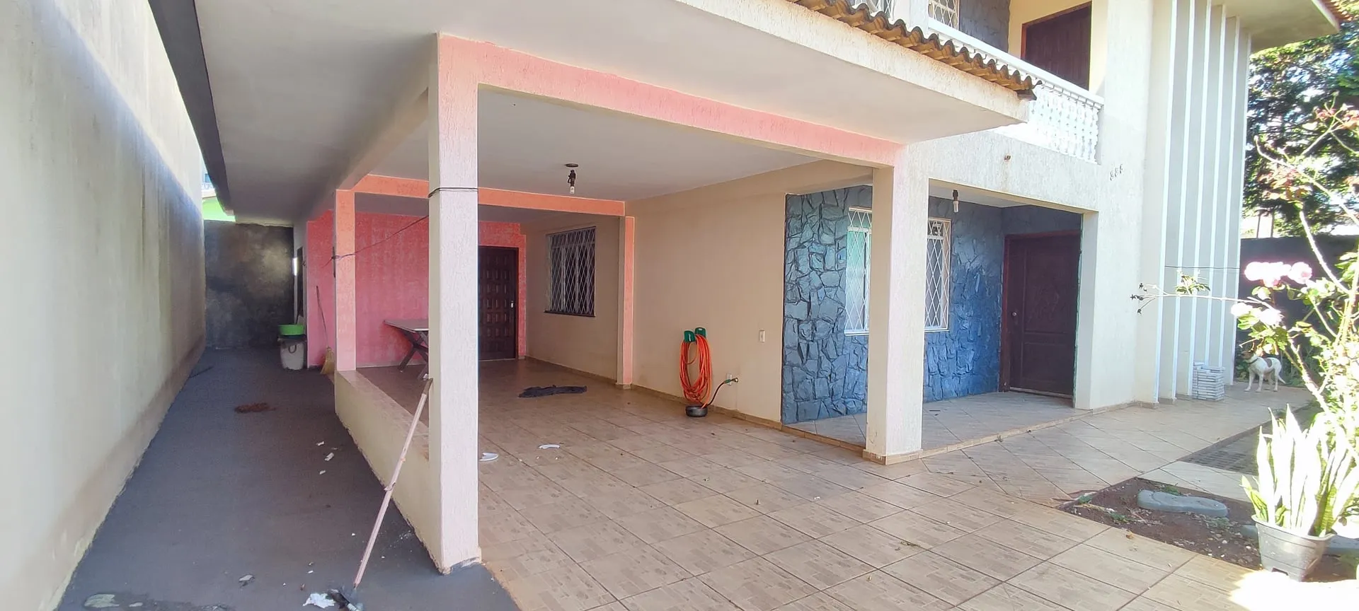 Imagem Sobrado de Esquina à Venda no São Cristóvão - 300 m² - R$ 1.118.000,00