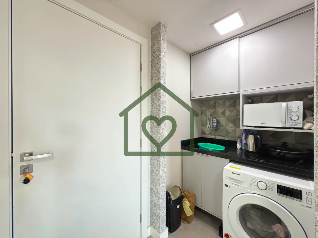 Imagem Excelente apartamento à venda no Azenha, Porto Alegre. Com 48 m² de área privativa, este imóvel ...