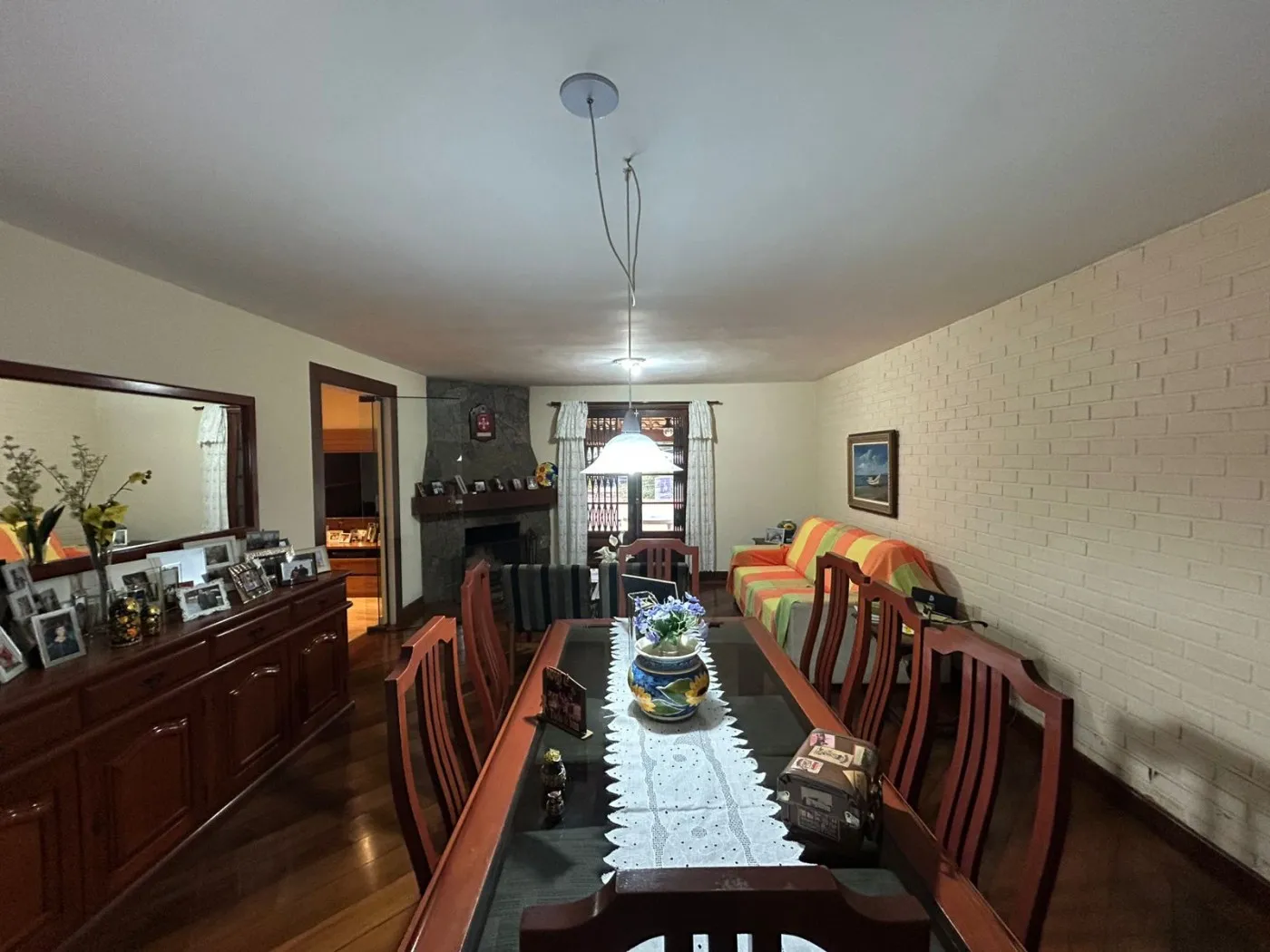 Imagem Casa para Venda em Petrópolis / RJ no bairro Nogueira