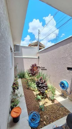 Imagem Casa com 3 dormitórios à venda, 148 m² por R$ 809.000 - Jardim Vista Alegre - Bragança Paulista/SP