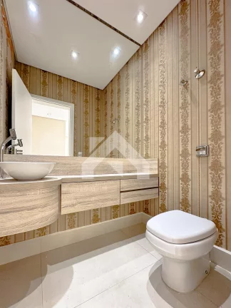 Imagem Casa de Condomínio em Alphaville - Santana de Parnaíba, SP