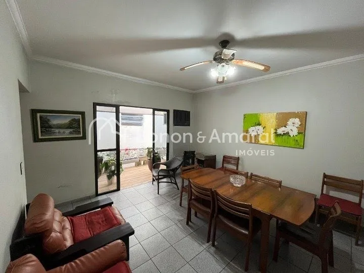 Imagem Casa assobradada à venda com 4 quartos no Jardim Nova Europa, Campinas