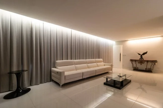 Imagem Apartamento fica a um quarteirão da Praça Marília de Dirceu !!!!!