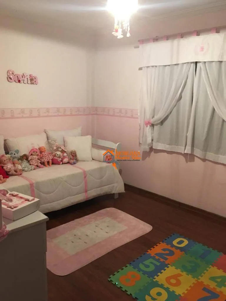 Imagem Sobrado com 5 dormitórios à venda, 126 m² por R$ 750.000,00 - Parque Flamengo - Guarulhos/SP