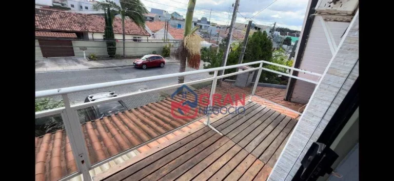 Imagem Imperdível casa no Alto Boqueirão