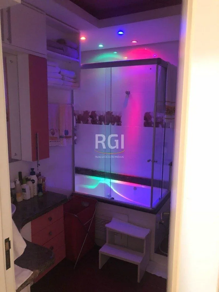 Imagem Apartamento para Venda - 80m², 2 dormitórios, 1 vaga - Menino Deus