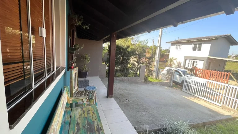 Imagem Casa Térrea à Venda no Bairro Ambrósio, em Garopaba/SC!