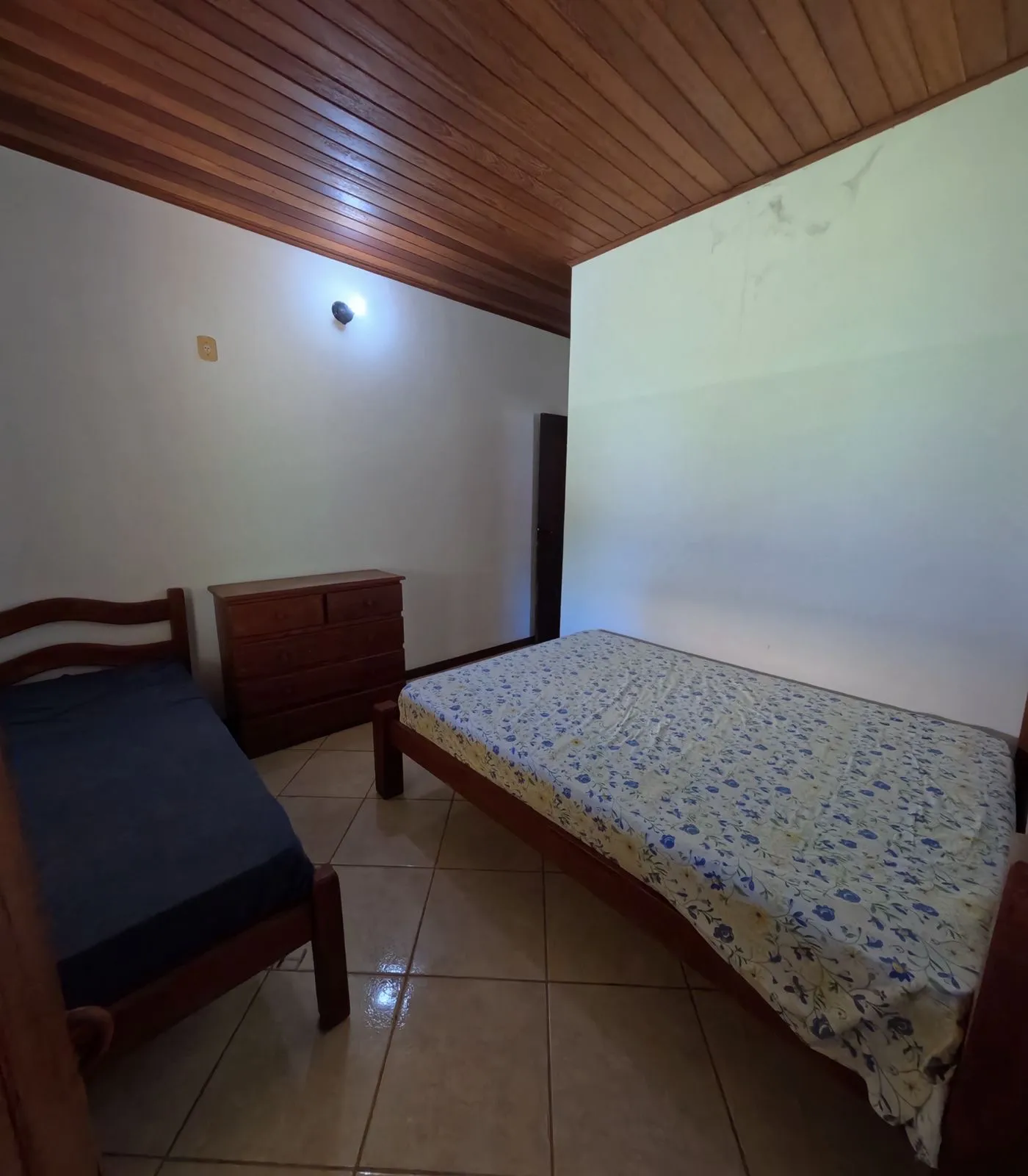 Imagem Casa de Condomínio com 4 Quartos à Venda, 180 m² em  - 