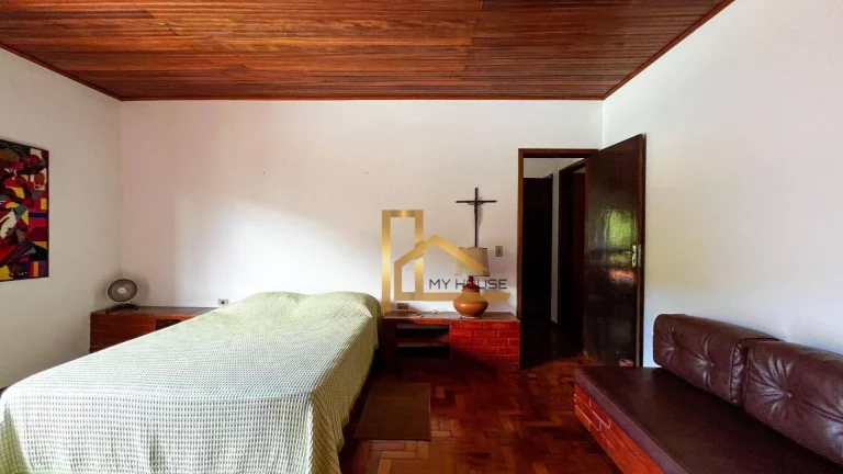 Imagem Casa de Campo com 5 Suítes e Piscina em Condomínio com Lagos e Lazer à 25 minutos do centro de Teresópolis/RJ