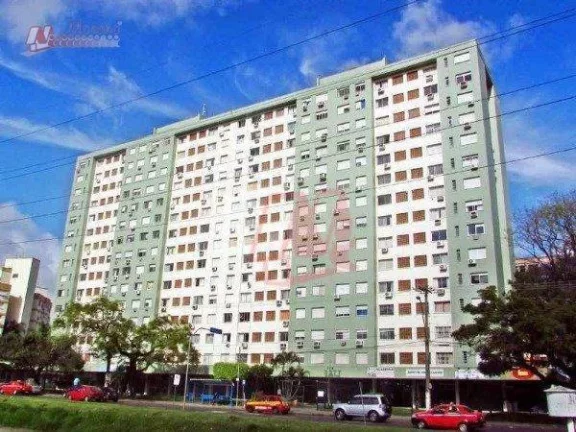 Foto do imóvel Na avenida Ipiranga, 1 dormitório, reformado, elevador e infra-estrutura.