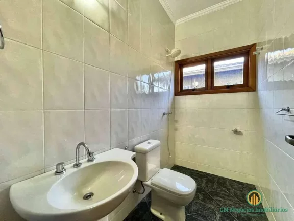 Imagem Casa com 5 dorms / 2 sts (1 térrea) piscina, gourmet e vista! Em Condomínio