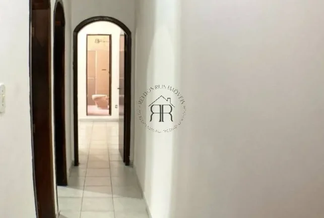 Imagem Venha conhecer a casa dos seus sonhos! Com 3 quartos amplos, sendo 1 suíte, esta casa é perfeita p...