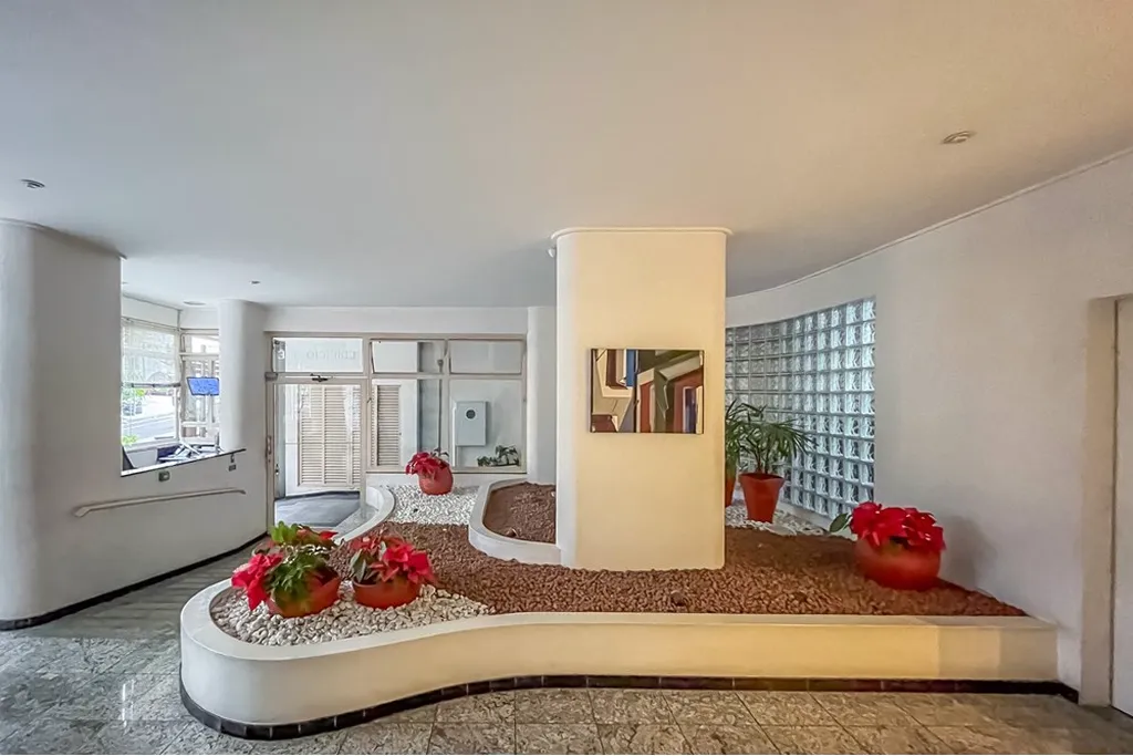 Imagem Apartamento à venda em São Paulo, Jardim Paulista, com 3 quartos, 212m2