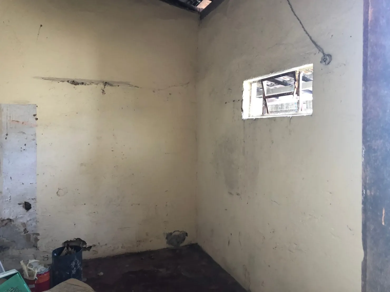 Imagem Comercial para Locação 2 Quartos, 2 Vagas, 120M², Centro, Pindamonhangaba - SP
