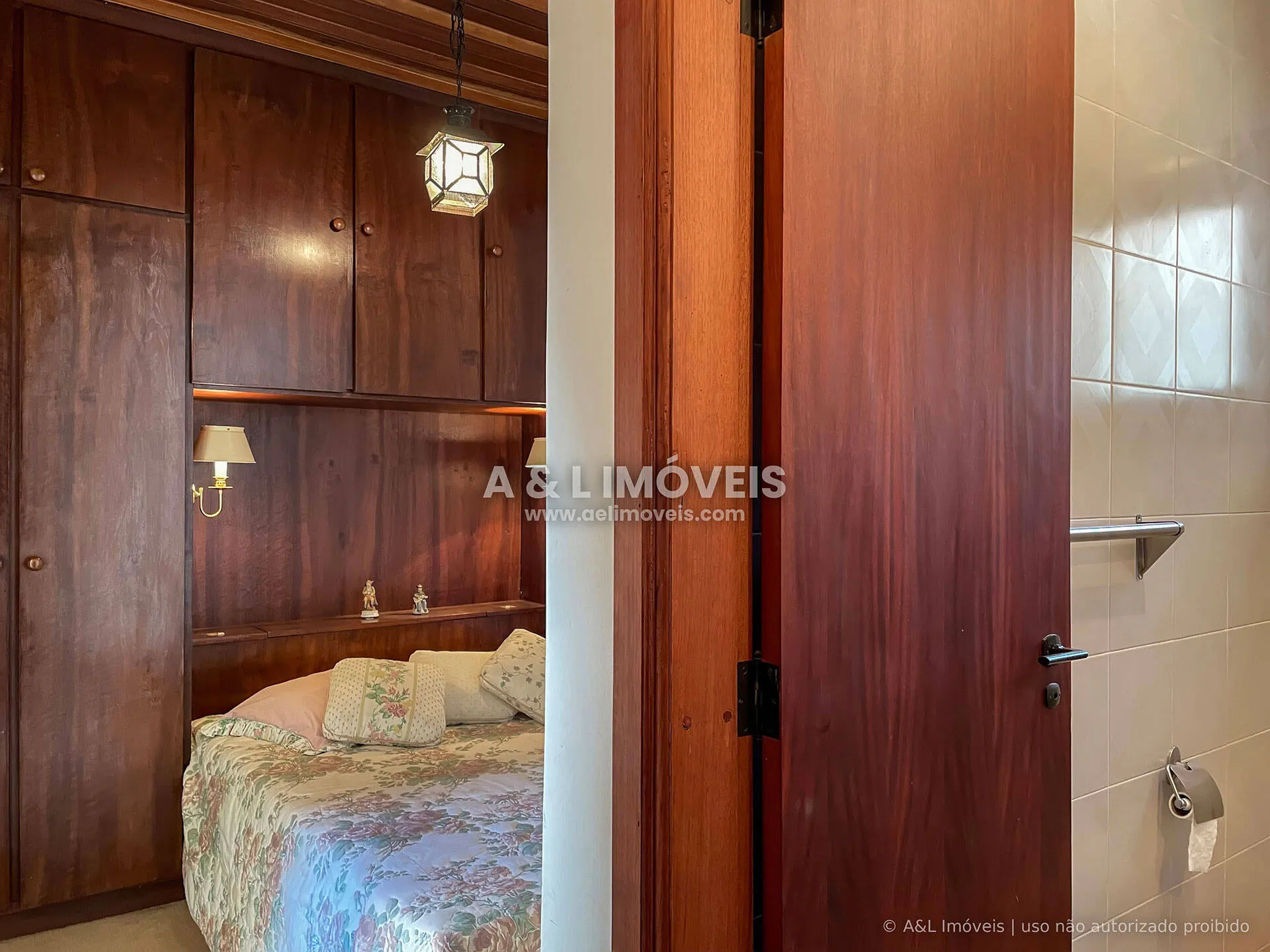 Imagem Apartamento Duplex em Campos do Jordão | 177,89 m² | 3 Suítes e Varanda
