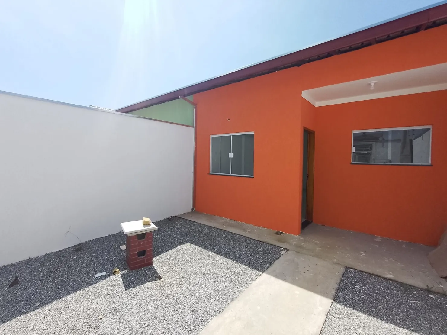 Foto do imóvel Casa à venda 3 Quartos, 1 Suite, 2 Vagas, 137.5M², Jardim Oásis, Taubaté - SP