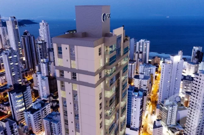 Foto do imóvel Apartamentos 40% Entr 4 Dormitórios e 3 Vagas Lazer Rua 3100 em Rua 3100
